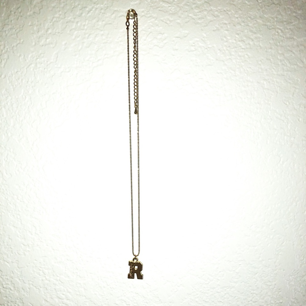 R necklace from Riverdale